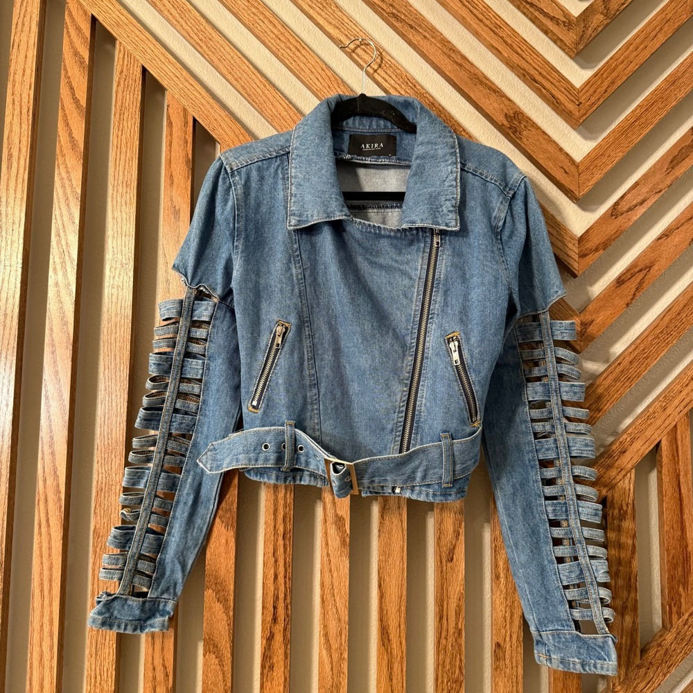 Edgy Y2K AKIRA Denim Moto Jacket M Cutout Cage Sleeve Belted Cropped Blue